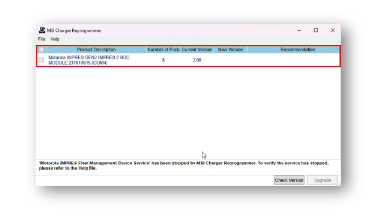 Le MSI Charger Reprogrammer affiche un chargeur Motorola Solutions IMPRES 2 connect&eacute; avec le micrologiciel actuel.
